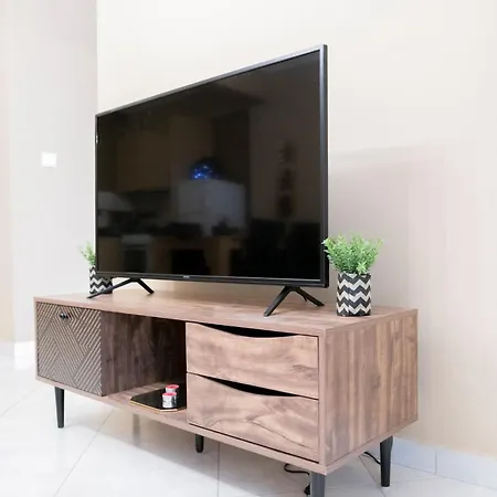 View Anthemis Boutique B1 *