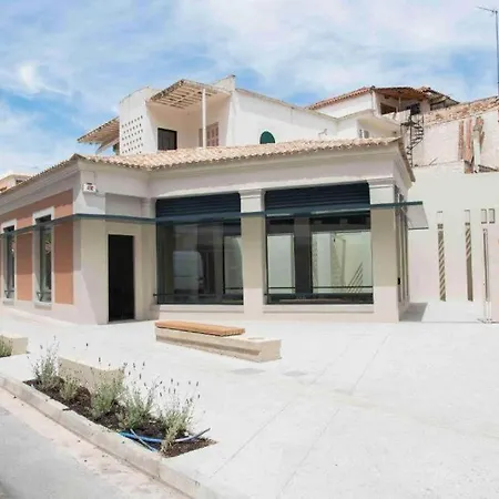 View Anthemis Boutique B1