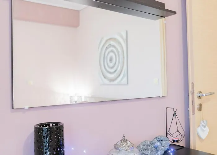 View Anthemis Boutique B1