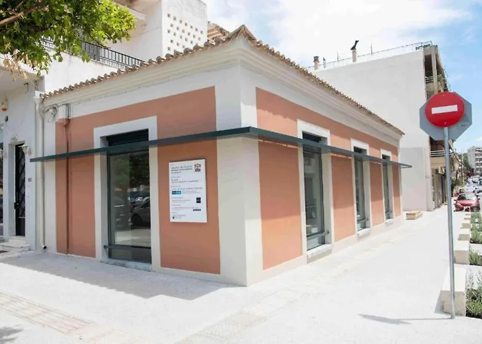 View Anthemis Boutique B1 *